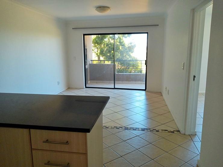 3 Bedroom Property for Sale in Somerset West Mall Triangle Western Cape